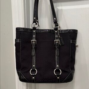 Y2K Coach Gallery Tote Shoulder Bag Signature Black Small C with Patent Leather